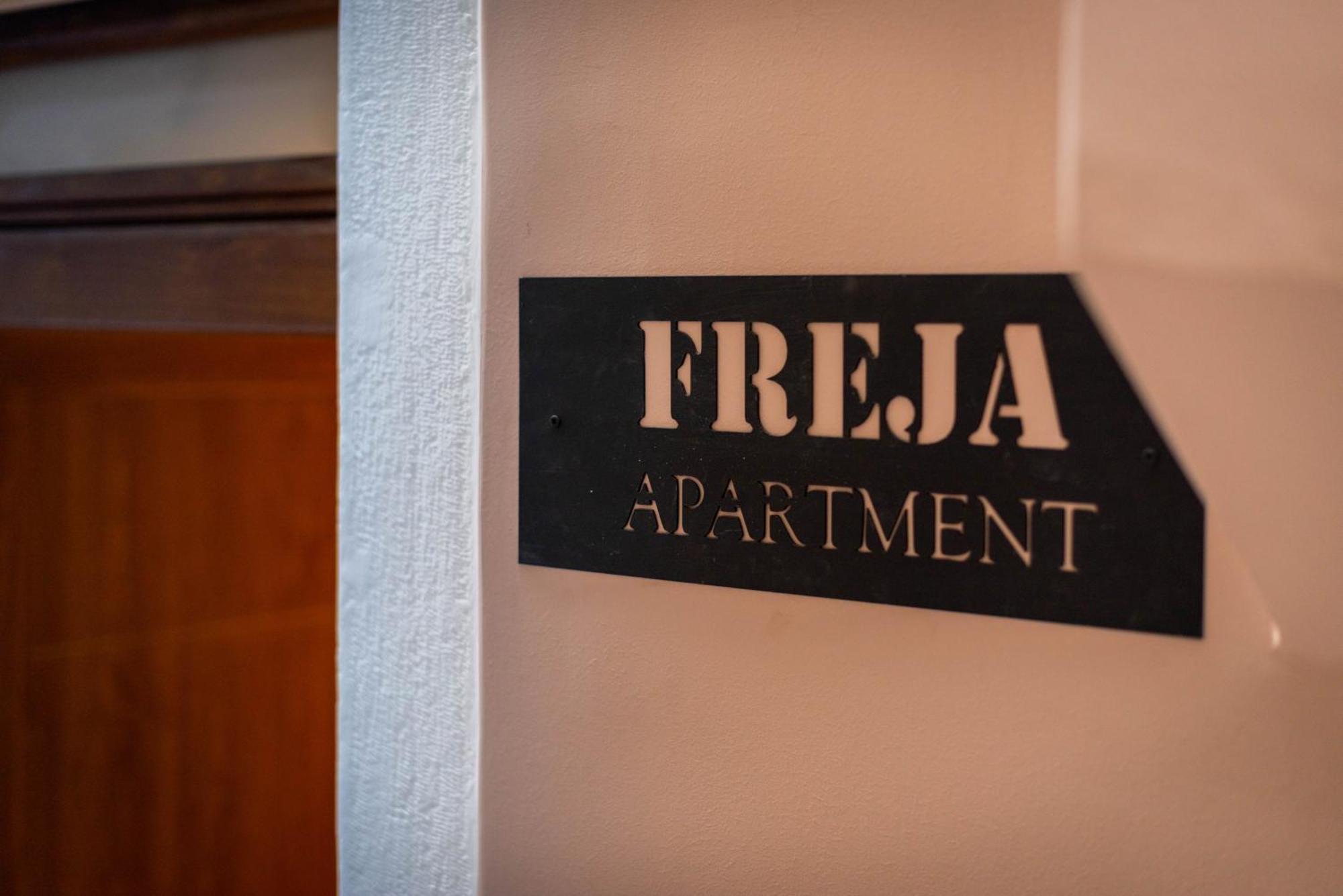 Freja- Luxury Studio Apartment Old Town Zadar Center Exterior photo